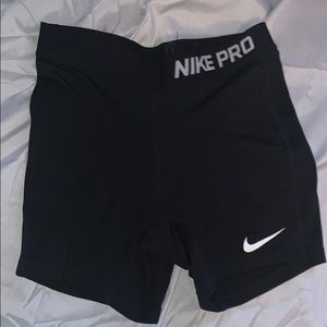 Nike pro